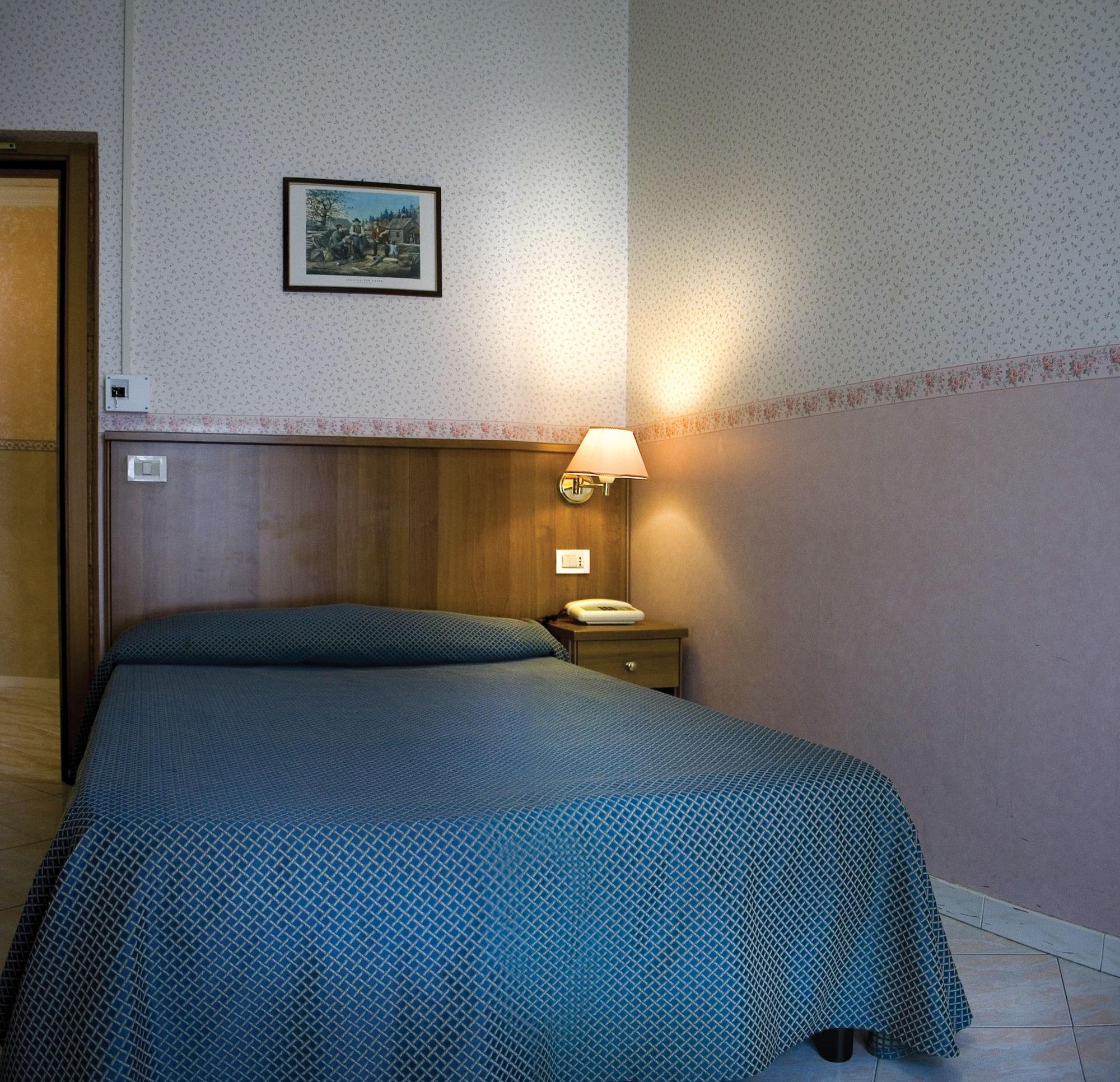 Hotel Salaria Рим Экстерьер фото